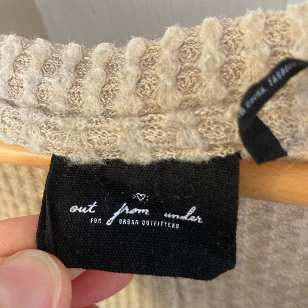OUT from under Urban Outfitters waffle knit cardigan sweater medium tan - Picture 2 of 9